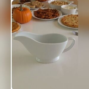 Lovely White Ceramic Gravy Boat